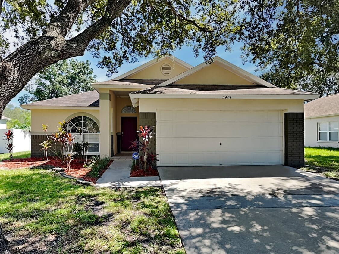 Primary Photo - 5404 Chenault Pl