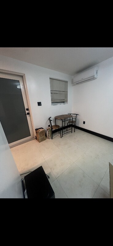 Foto del edificio - 3225 NW 17th St