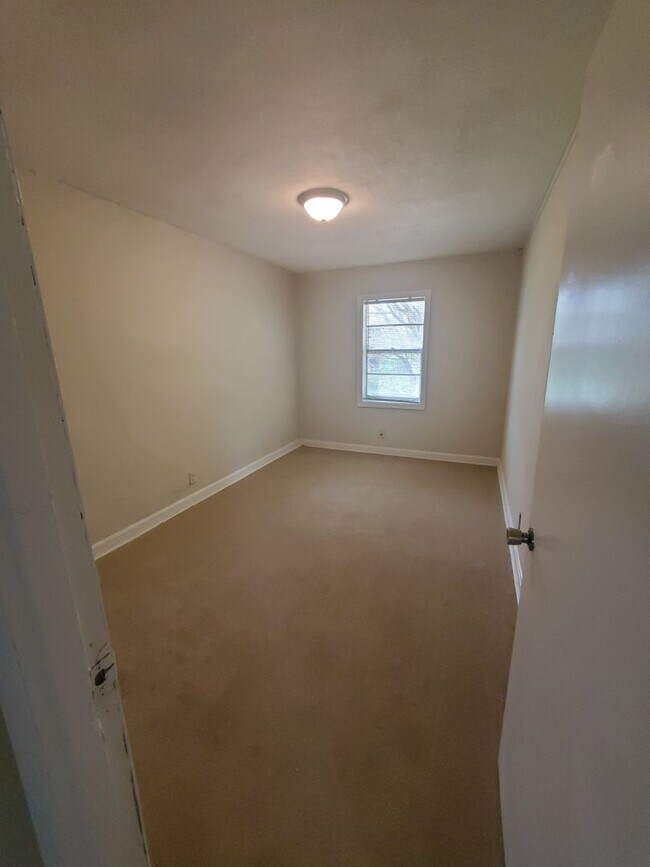Foto del edificio - 1332 Gray Ave NE