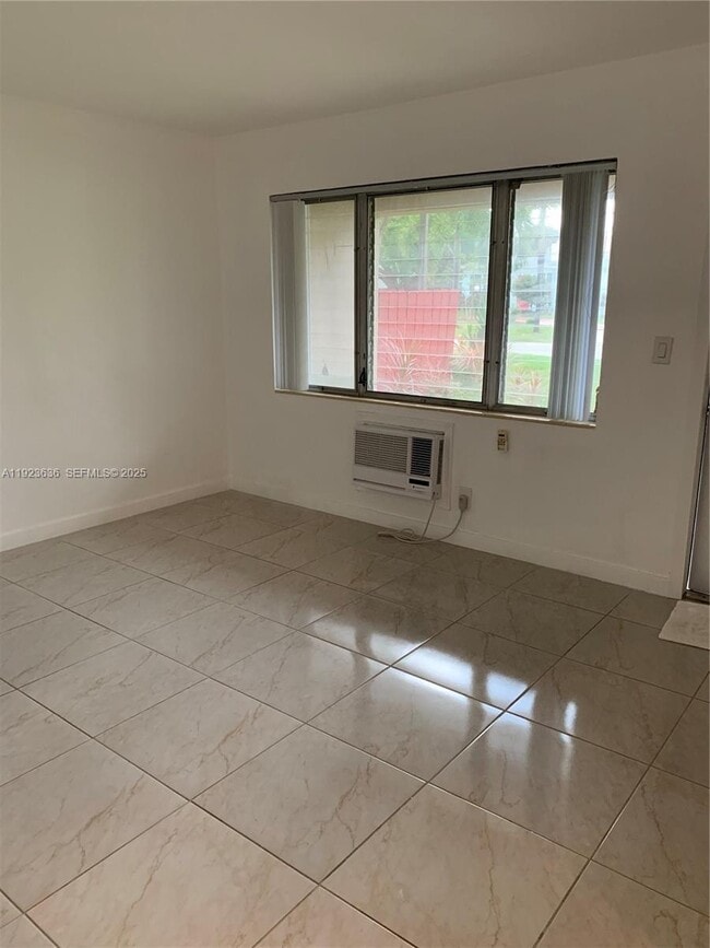 Building Photo - 1620 Liberty St