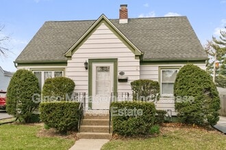 Building Photo - 3256 186th St