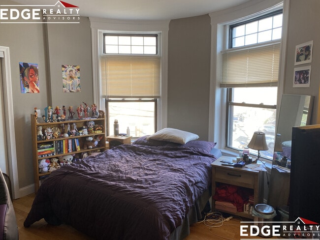 Foto del edificio - 1914 Beacon St