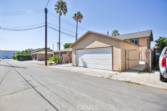 Building Photo - 1091 Bonita St