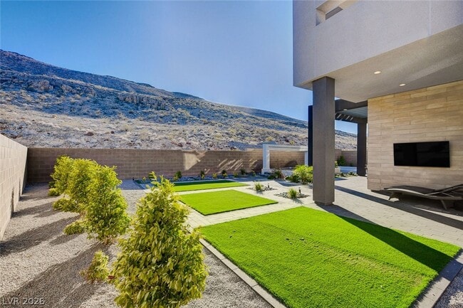 Foto del edificio - 5289 Feathertop Dr