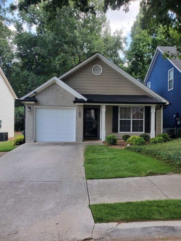 Beautiful 2-Bedroom, 2-Bath Townhome in Gated Community – Section 8 Welcome! Furniture Not Included! - Beautiful 2-Bedroom, 2-Bath Townhome in Gated Community – Section 8 Welcome! Furniture Not Included!