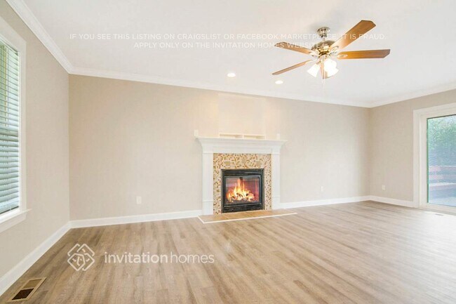 Building Photo - 187 Bear Oak Dr