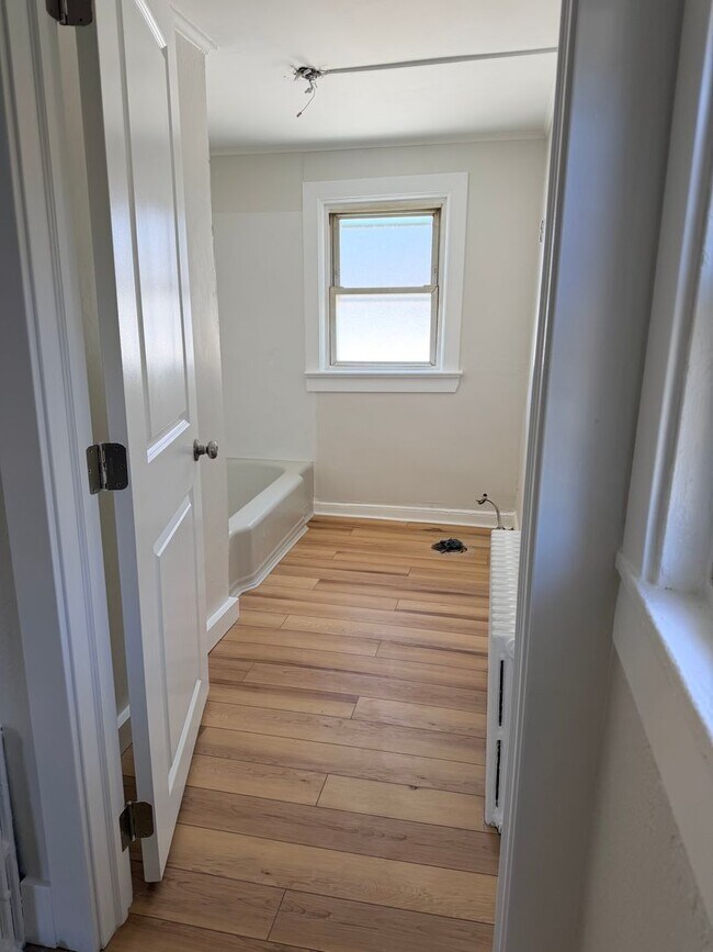 Foto del edificio - 1926 Shore Rd