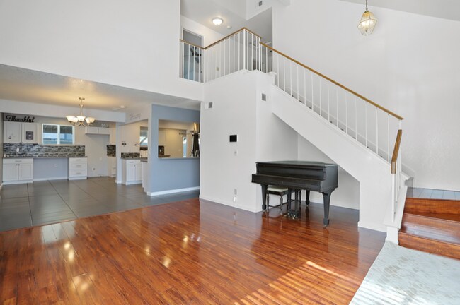 Foto del edificio - 2750 Oakwood Ct