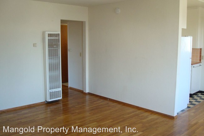 Building Photo - 435-435 Belden St