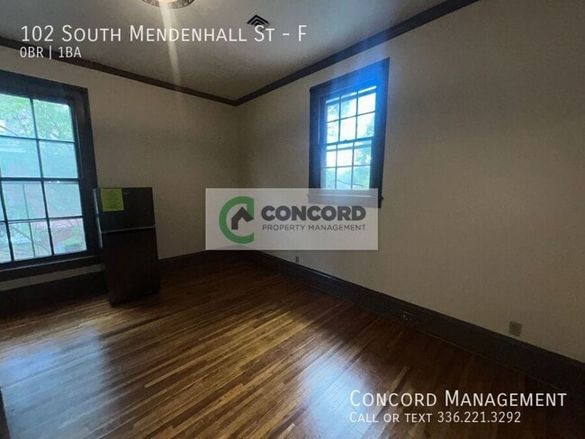 Foto del edificio - 102 S Mendenhall St