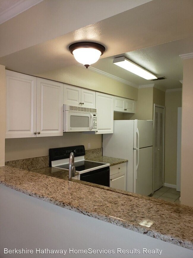 Foto del edificio - 2954 S Semoran Blvd