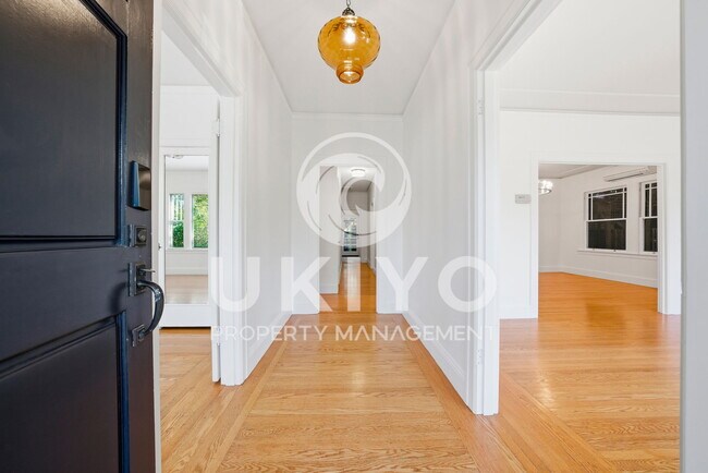 Foto del edificio - 860 Portal Ave