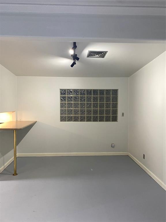 Foto del edificio - 7723 Fondren Rd