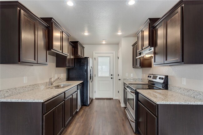 Foto del edificio - 1415 Winter Ave