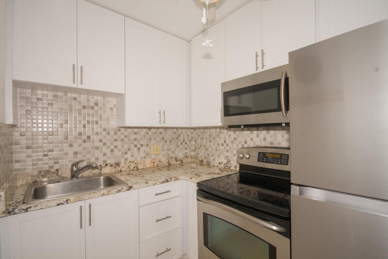 Foto del edificio - 301 Croton Ave