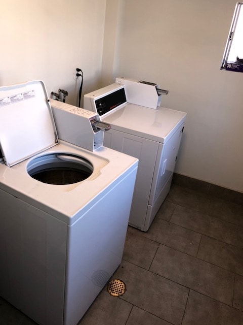 Building Photo - 733 E 32nd St