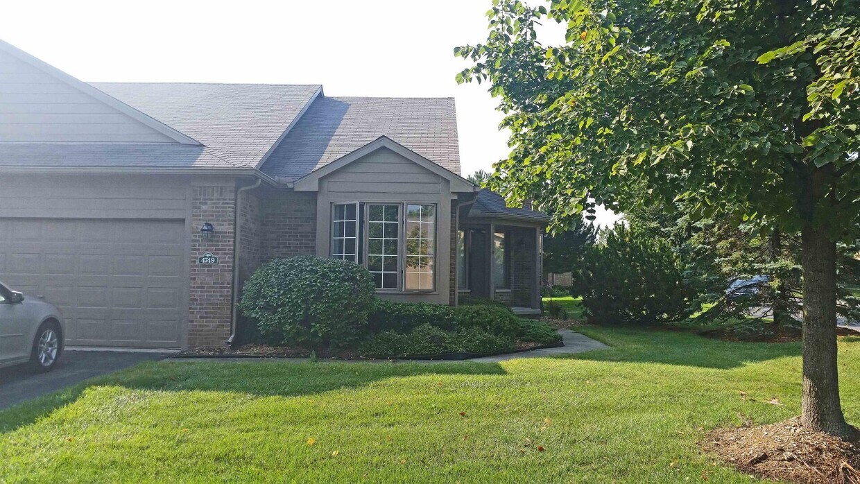 Foto principal - 4749 Bayberry Cir