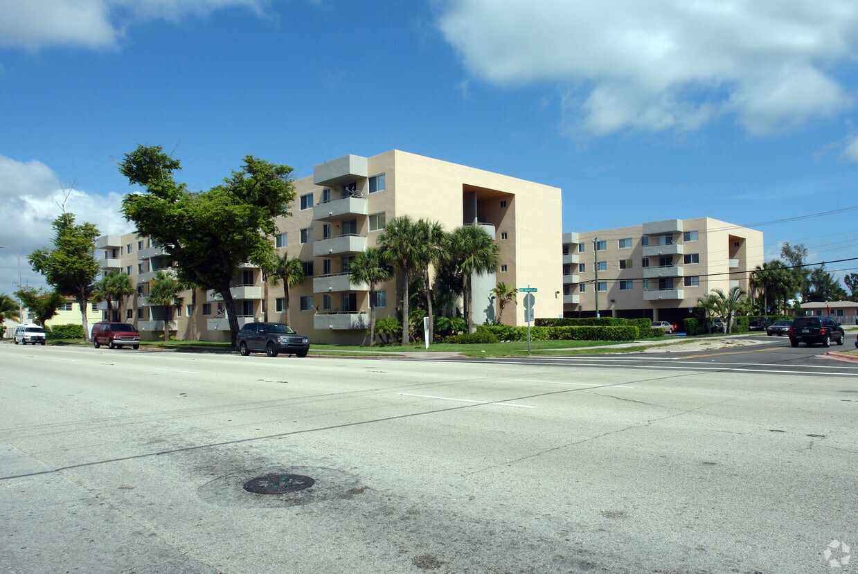 Rue Granville Apartments