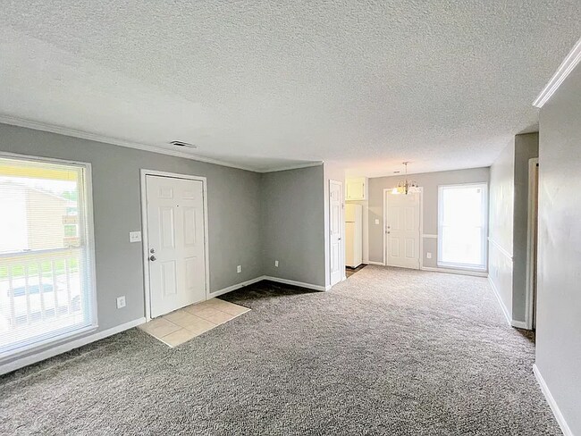 Foto del edificio - 4419 Torrance Dr NW