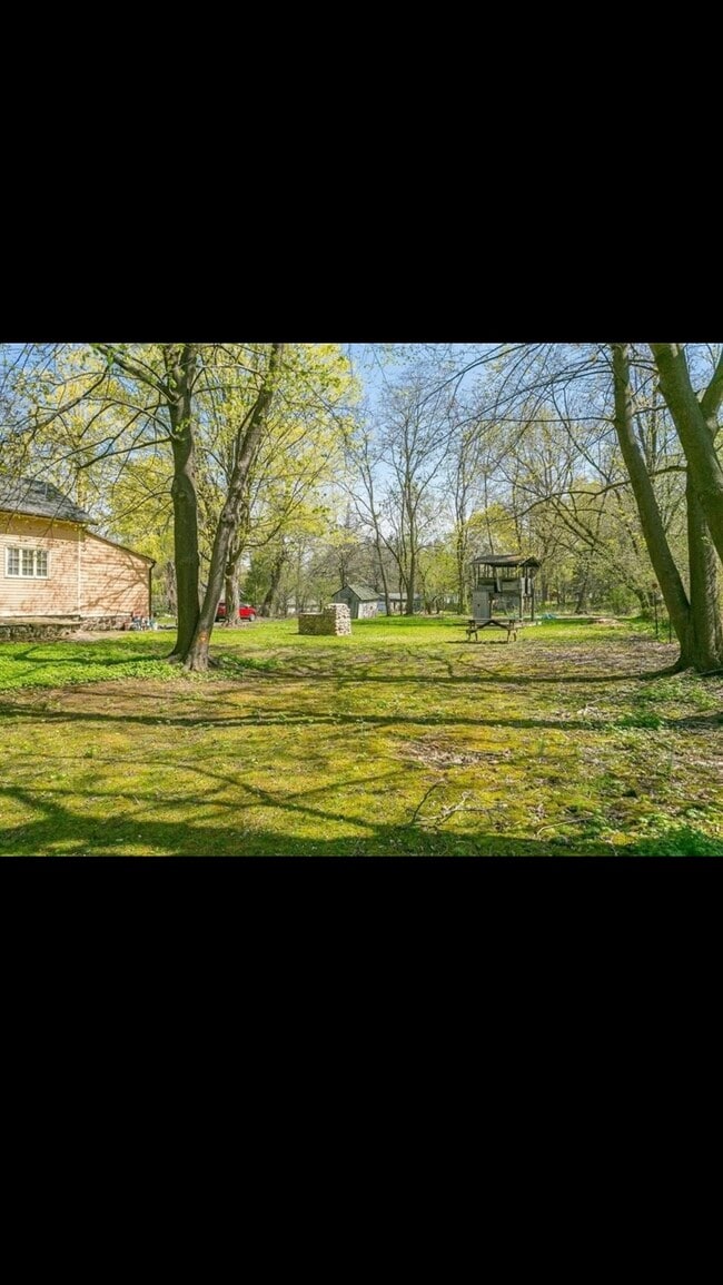 Foto del edificio - 41 S Main St