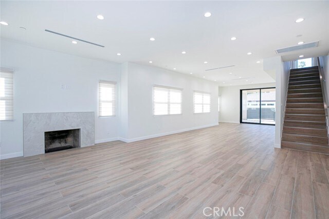 Foto del edificio - 1345 Winchester Ave