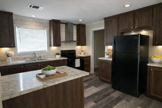 Building Photo - 233 Barrow St