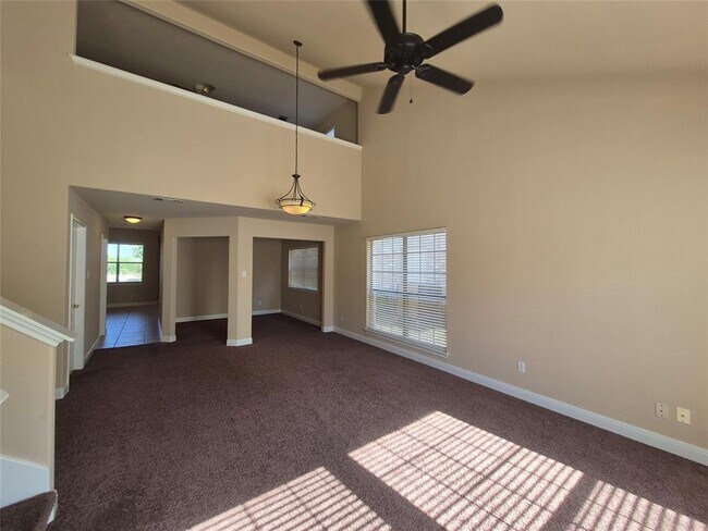 Foto del edificio - 8800 Hazelhurst Dr
