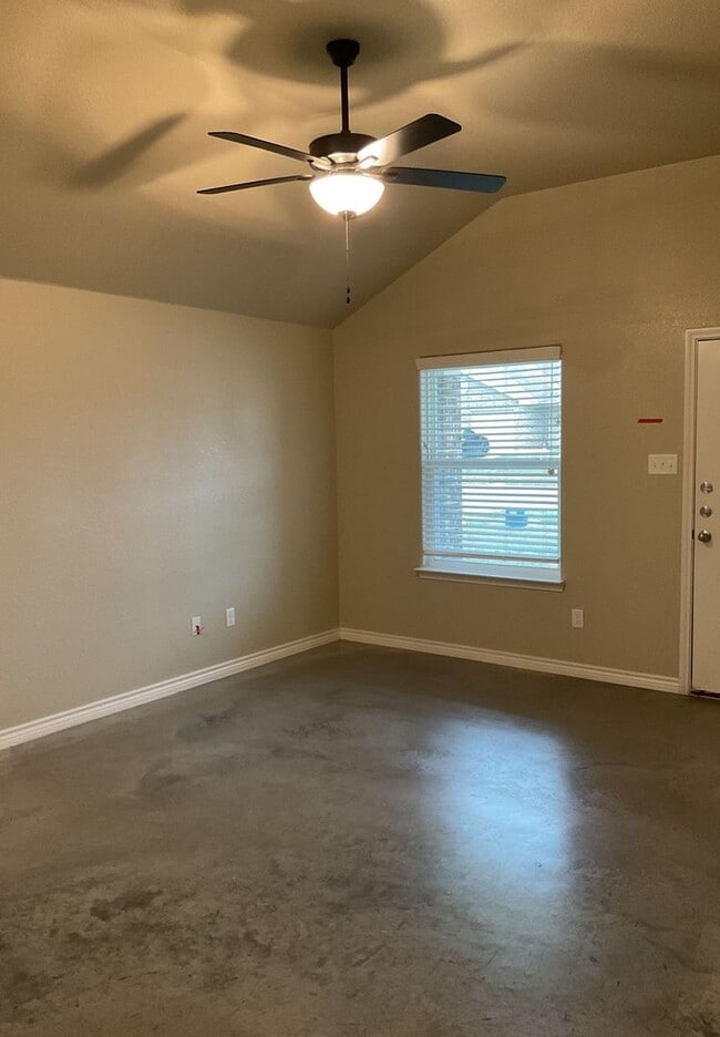 Foto del edificio - COMING SOON!