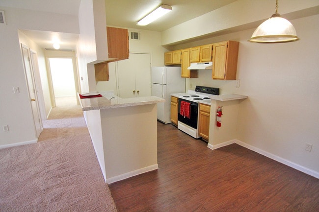 Interior Photo - Brenham Oaks