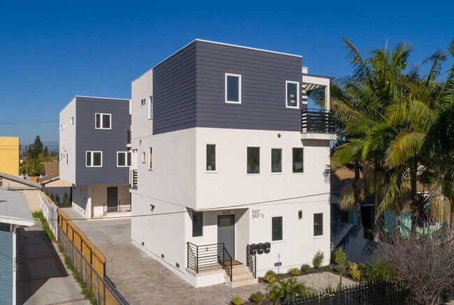 Foto del edificio - 5335 Homeside Ave