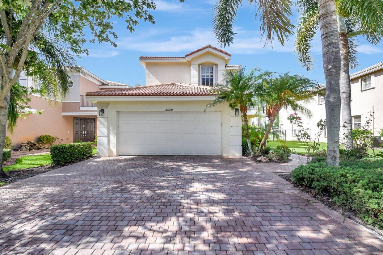 Foto principal - 8880 Morgan Landing Way