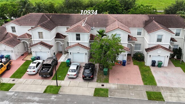 Building Photo - 10934 SW 247th Ter
