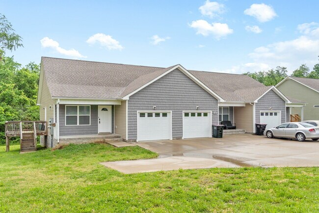 Building Photo - 1709 Evans Rd