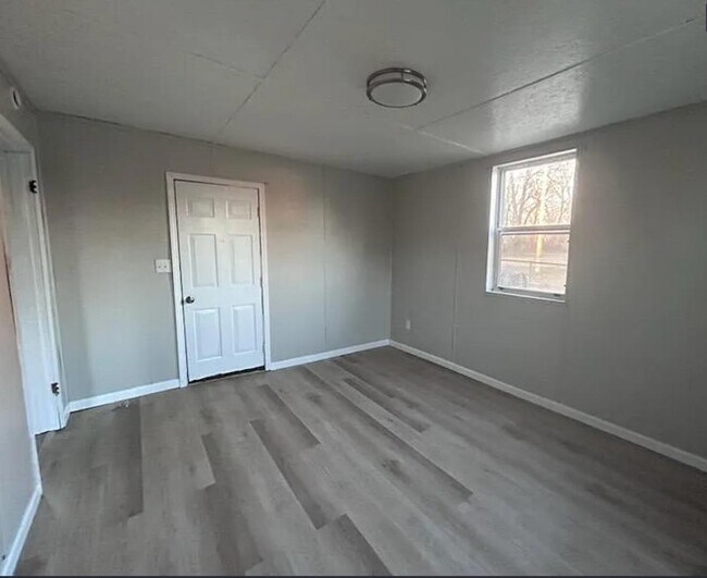 Foto del edificio - 228 Eden St