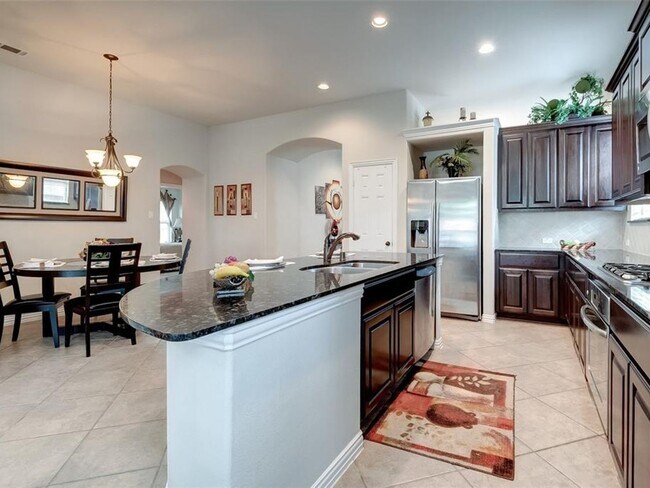 Foto del edificio - 3 Bedroom Single Family Home in Katy