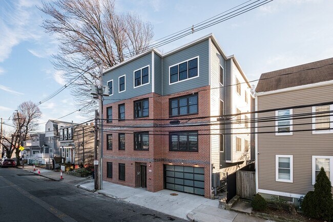 Foto del edificio - 117 Addison St