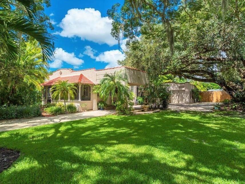 Primary Photo - 1711 Vamo Dr