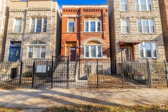 Building Photo - 4549 S Wabash Ave