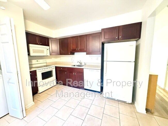 Foto del edificio - 304 Brookwood Dr