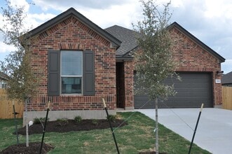 Building Photo - 204 Coastal Wy