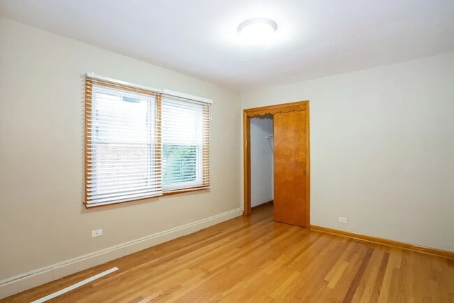 Foto del edificio - 8126 N Octavia Ave