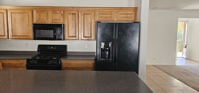 Building Photo - Beautiful Spacious 3 Bedroom Home for Rent