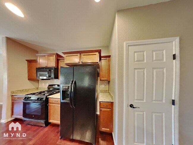 Building Photo - 8459 Spirit Vale Ave