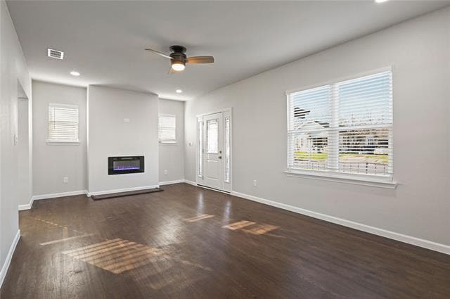 Foto del edificio - 820 W College St