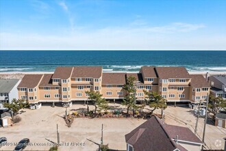 Building Photo - 15 Dune Terrace