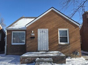 Building Photo - 8254 Sussex St