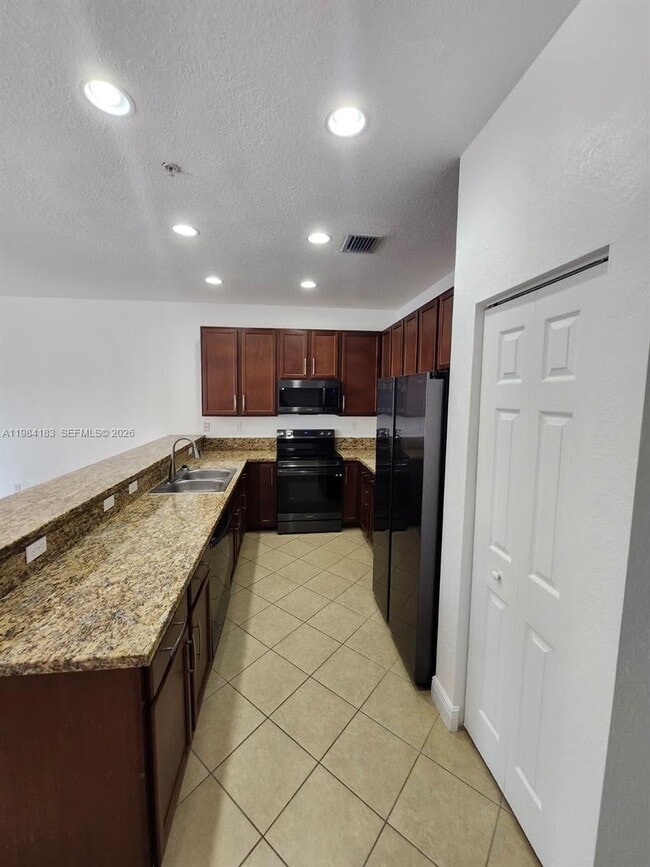 Foto del edificio - 1322 SW 147th Ter