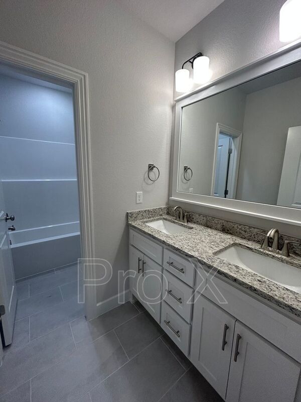 Foto del edificio - 1470 Overcup Oak Ln