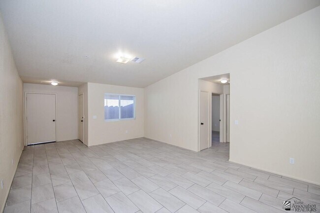 Foto del edificio - 7277 E 38th Ln