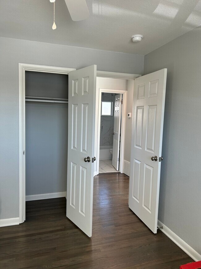 3438 N Cascade Ave, Colorado Springs, CO 80907 House Rental in